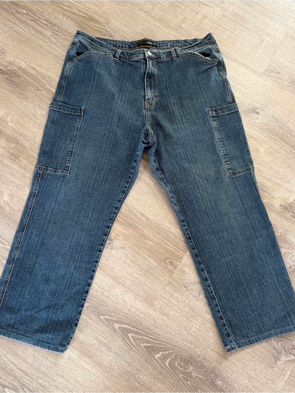 Venezia Straight-Leg Women's Jeans in Dark Blue Size 24